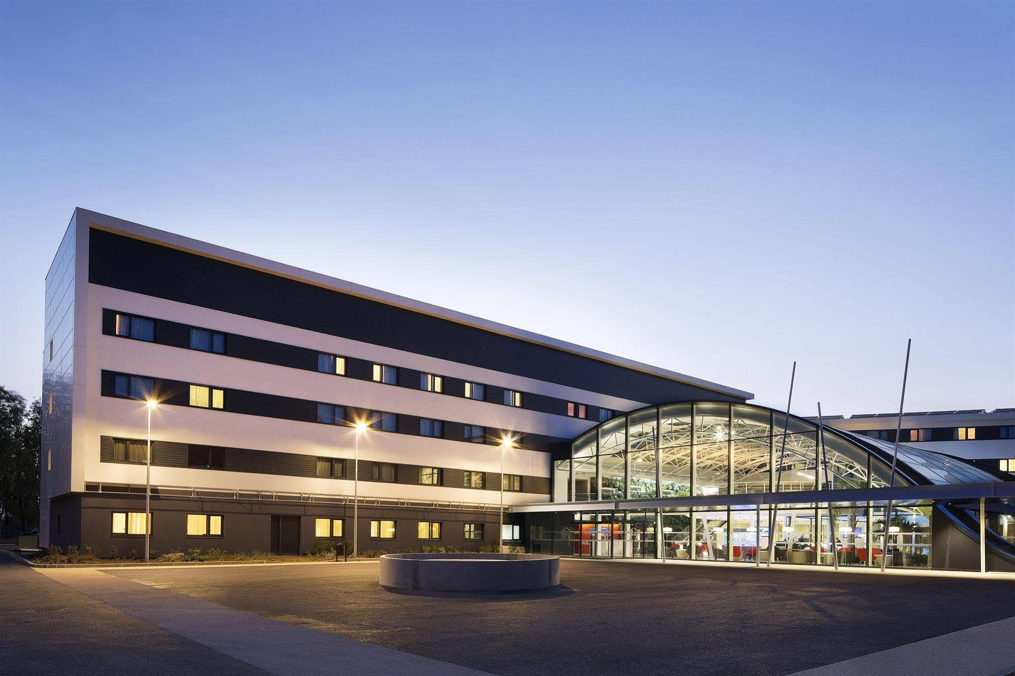 Oceania Paris Roissy Cdg Hotel