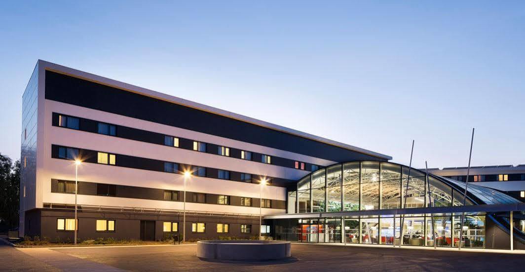 Hotel Oceania Paris Roissy Cdg 4*